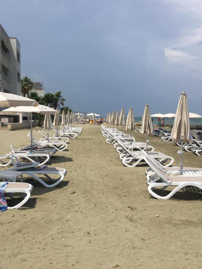 Larnaca Beach Apartment 1A Zewnętrze zdjęcie